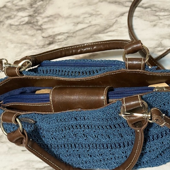Blue and Brown Textured Shoulder Bag with Leather Accents - Picture 4 of 11